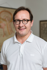 Foto Dr. Frank Schlüter  >> Facharzt für Innere Medizin , hausärztliche Versorgung in Köln